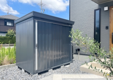 物置ガレージ 写真